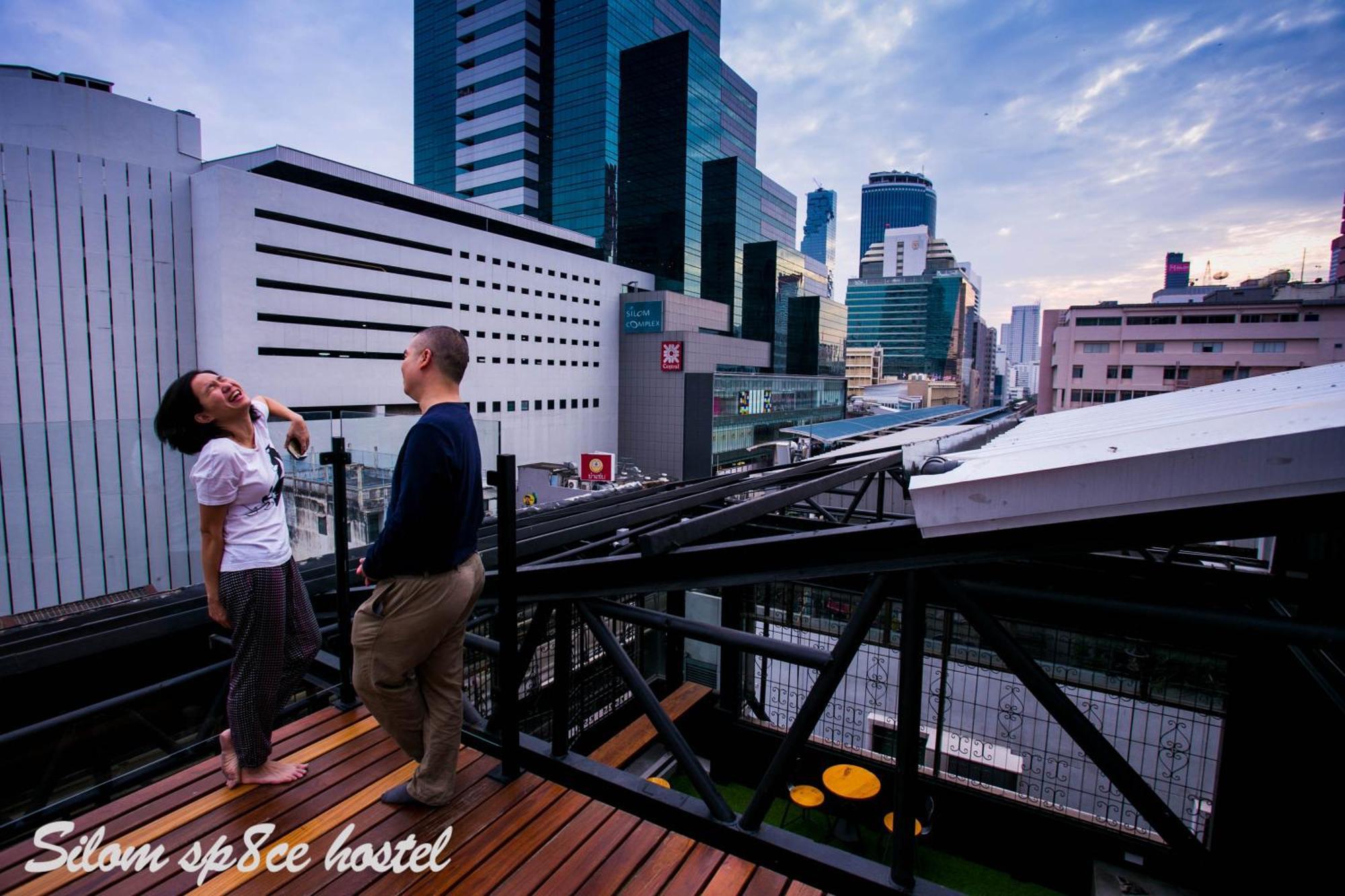 Silom Space Asrama *
